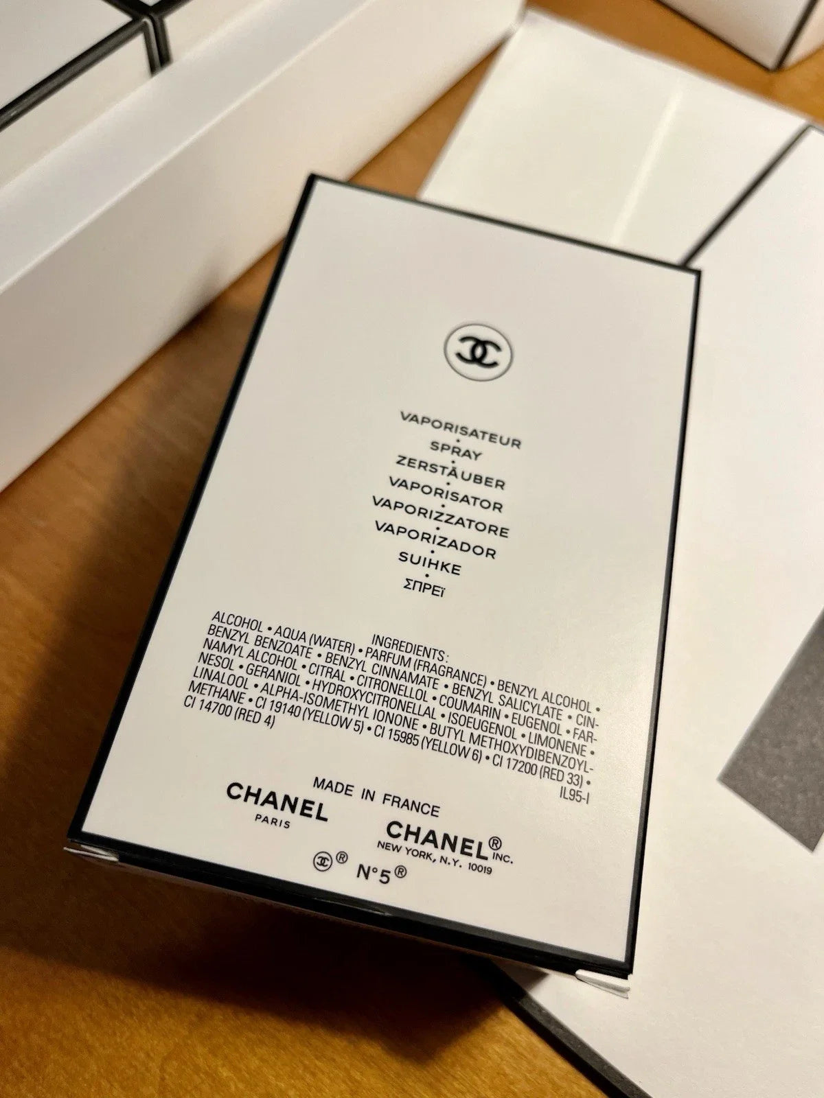 CHANEL N°5 Eau de Parfum 100ml Exclusive Gift Set